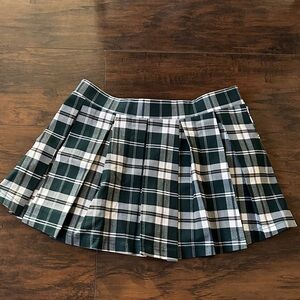 Plaid Green and White Women's Skort